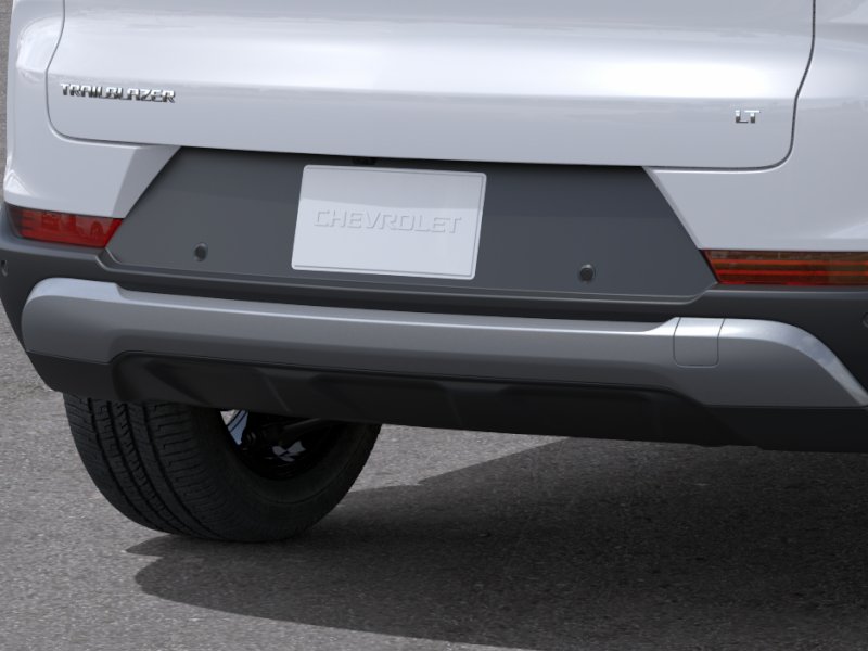 New 2026 Summit White Chevrolet LT image 38