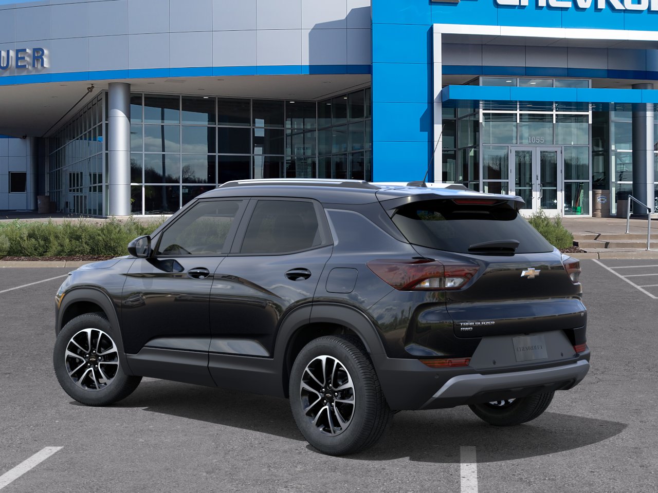 New 2026 Mosaic Black Metallic Chevrolet LT image 28