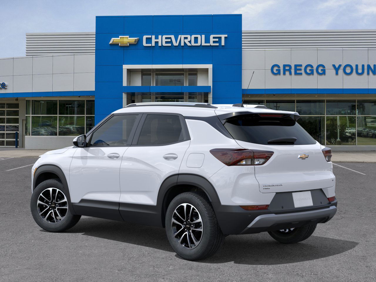2026 Chevrolet Trailblazer LT photo 2