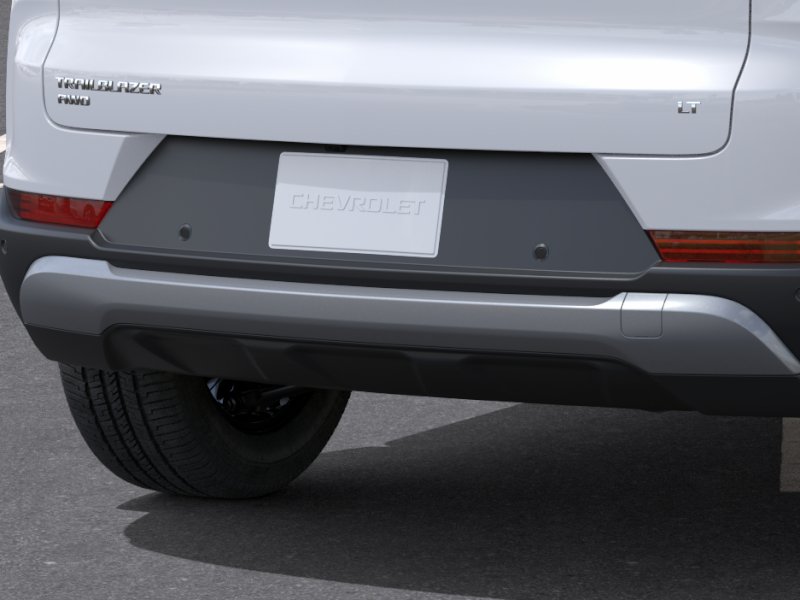 New 2026 Summit White Chevrolet LT image 40