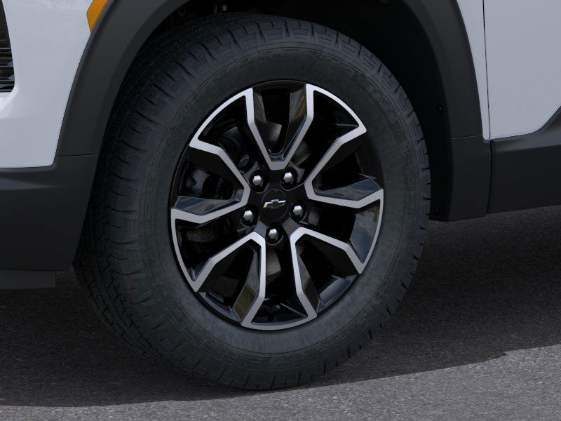 New 2026 Iridescent Pearl Tricoat Chevrolet ACTIV image 9