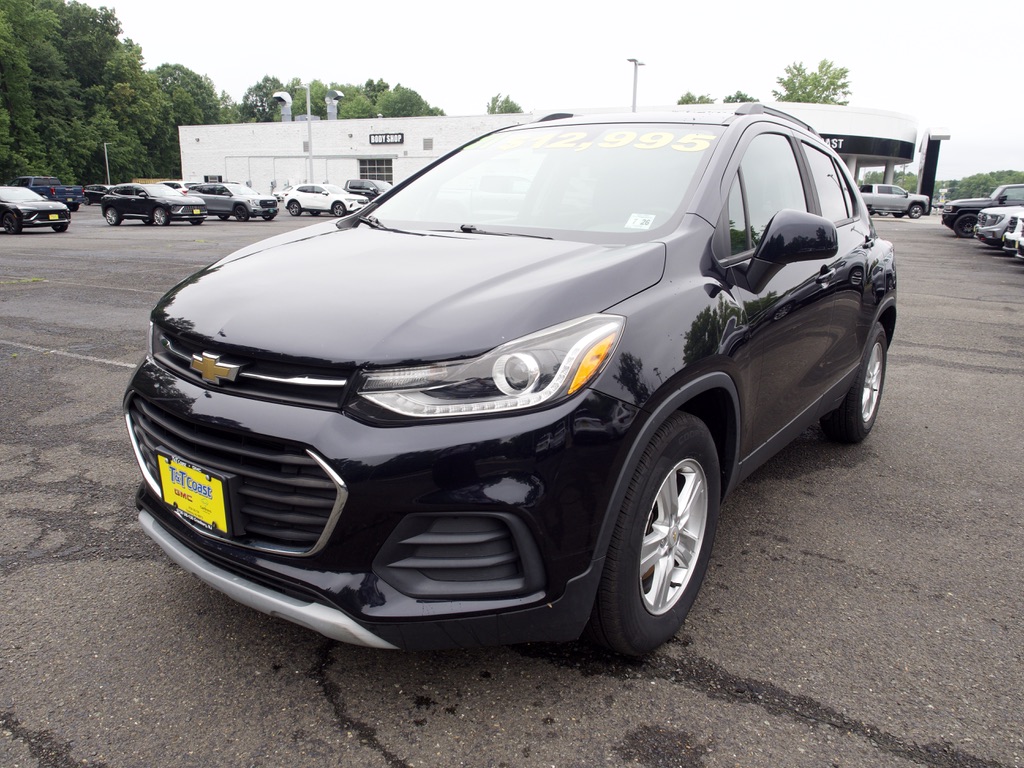 Certified 2021 Chevrolet Trax LT with VIN KL7CJLSB9MB324002 for sale in East Windsor, NJ