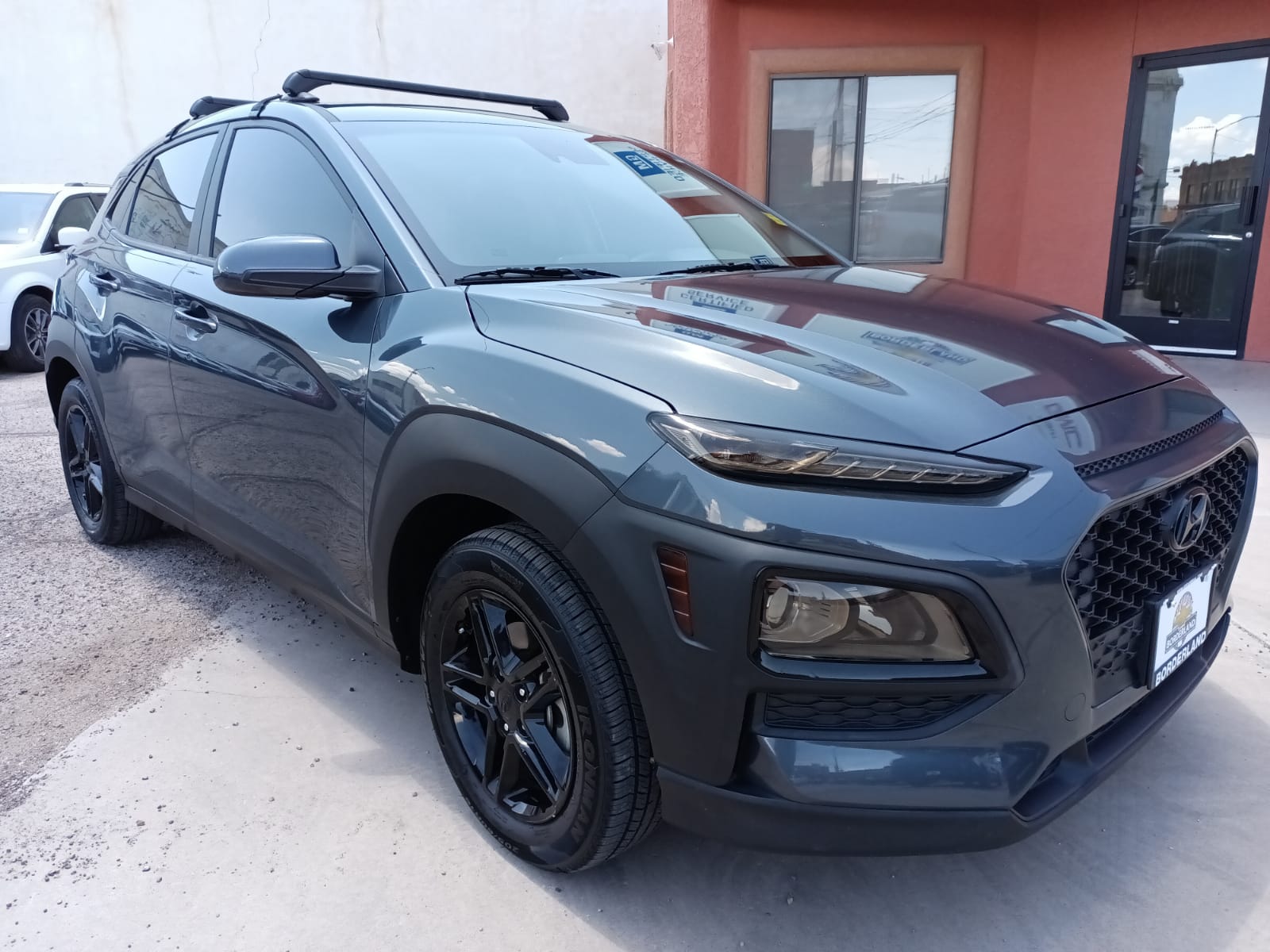 Used 2021 Hyundai Kona SE with VIN KM8K12AA6MU703671 for sale in Douglas, AZ