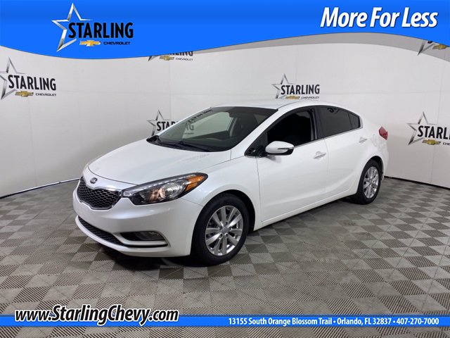 Pre-Owned 2014 Kia Forte Sedan 4 Dr.