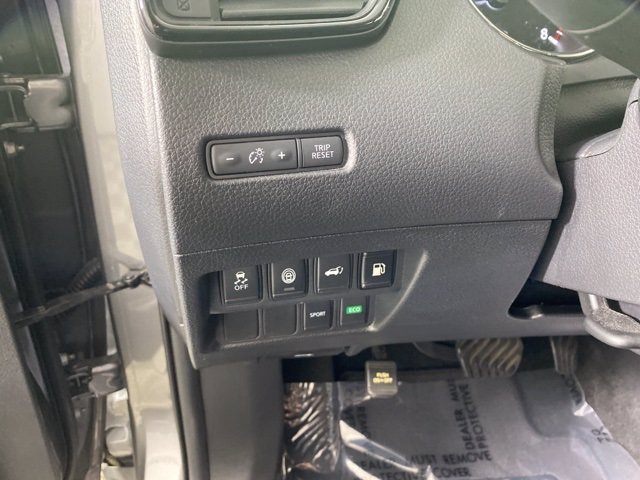 Pre-Owned 2019 Nissan Rogue SV