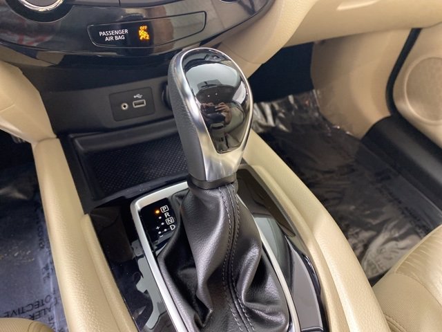 Pre-Owned 2018 Nissan Rogue SV