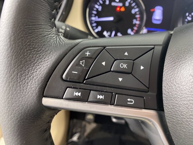 Pre-Owned 2018 Nissan Rogue SV