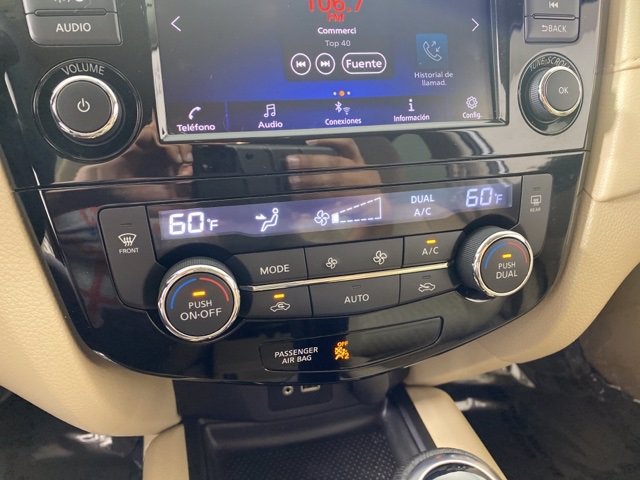 Pre-Owned 2018 Nissan Rogue SV