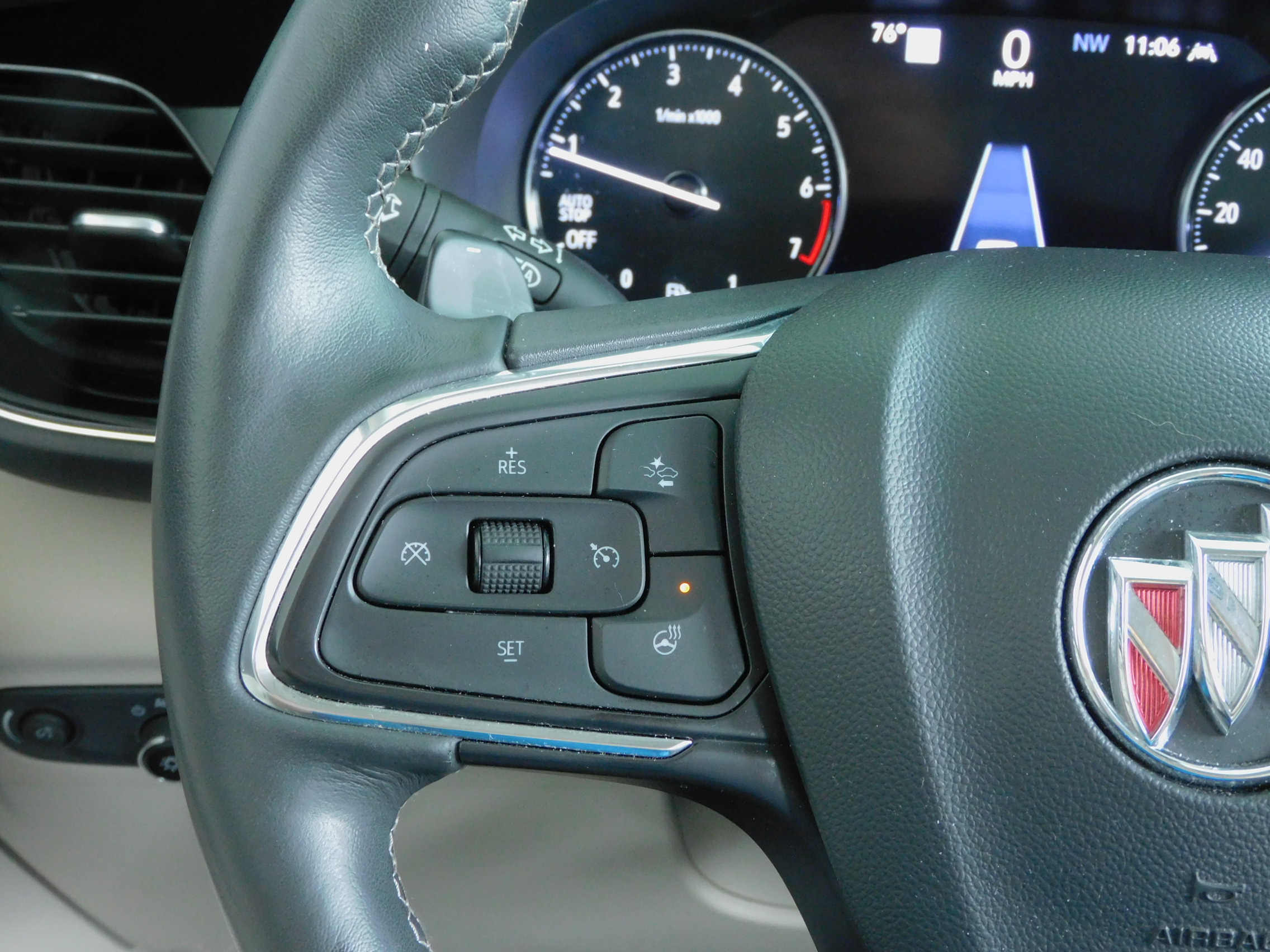 Used 2023 Sapphire Metallic Buick Avenir image 32