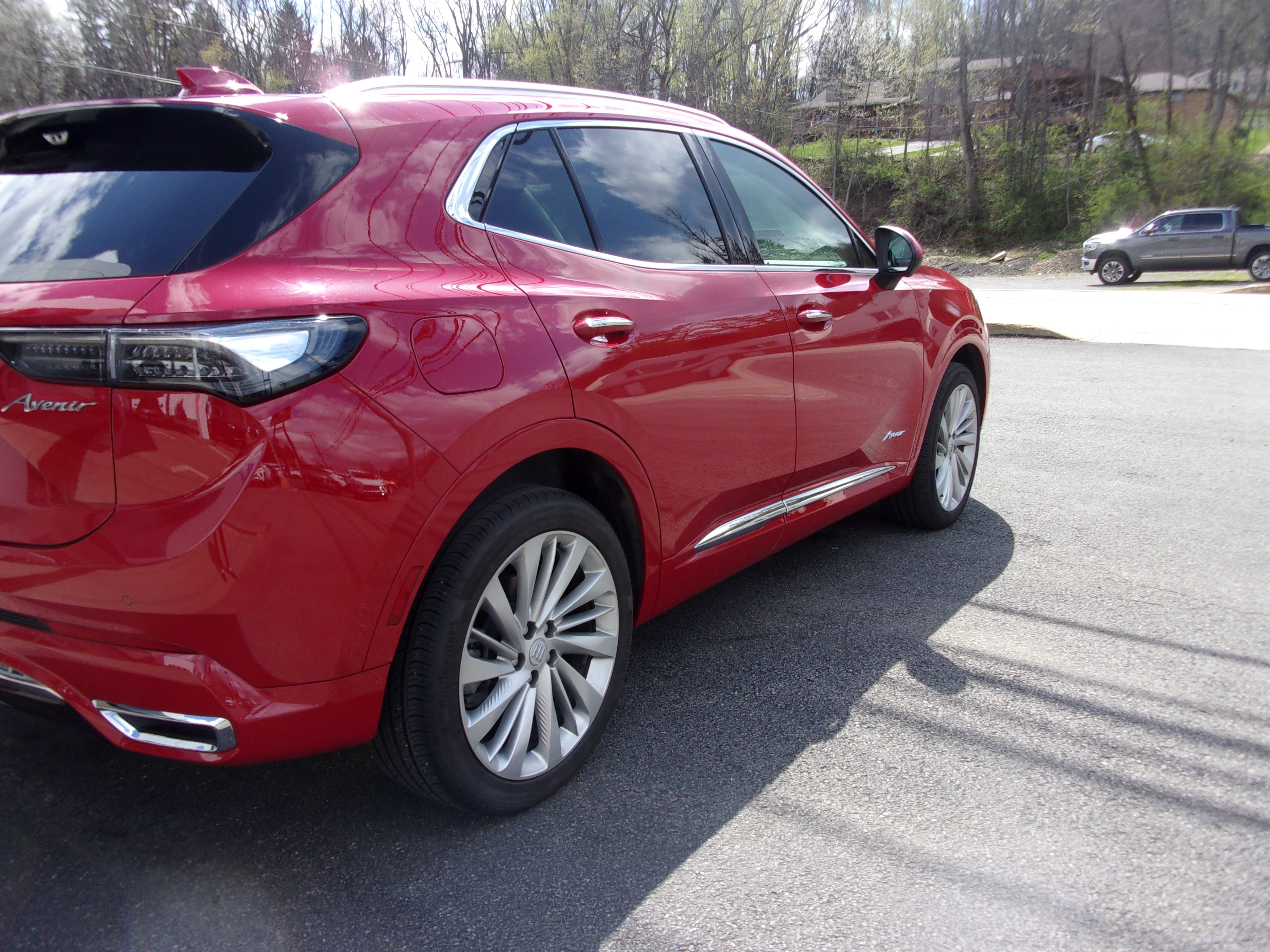 2026 Buick Envision Avenir - Photo 3