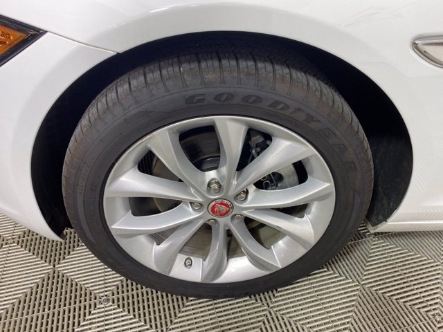 Pre-Owned 2019 Jaguar XF