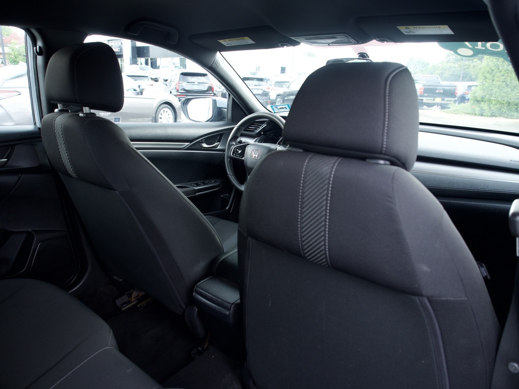 2017 Honda Civic Hatchback LX - Photo 24