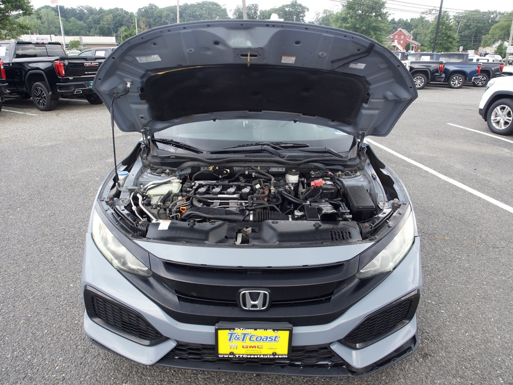 2017 Honda Civic Hatchback LX - Photo 32