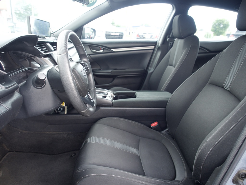 2017 Honda Civic Hatchback LX - Photo 11