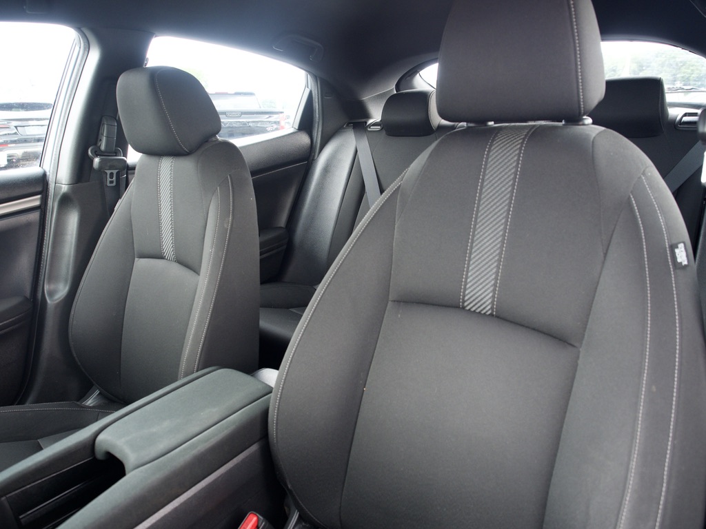 2017 Honda Civic Hatchback LX - Photo 12