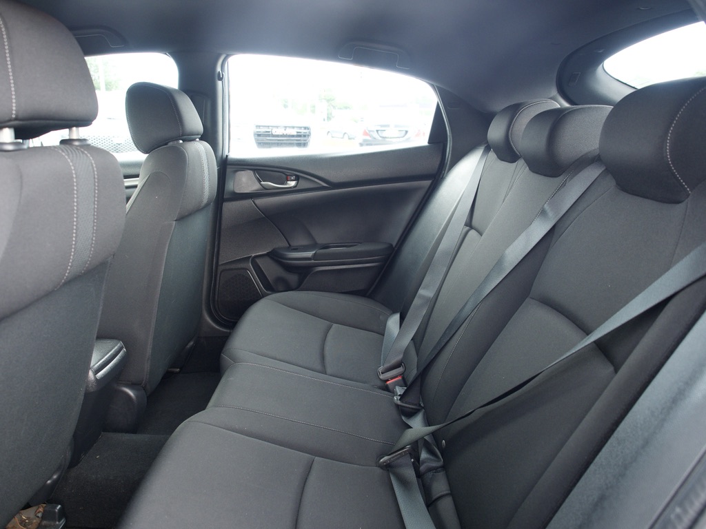 2017 Honda Civic Hatchback LX - Photo 15
