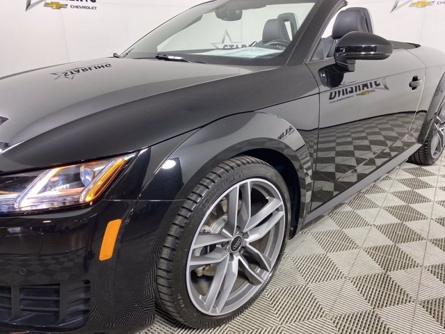 Pre-Owned 2017 Audi TT Roadster