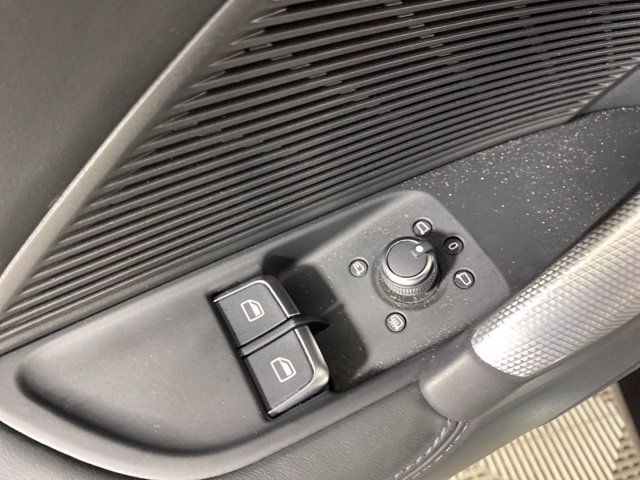 Pre-Owned 2017 Audi TT Roadster