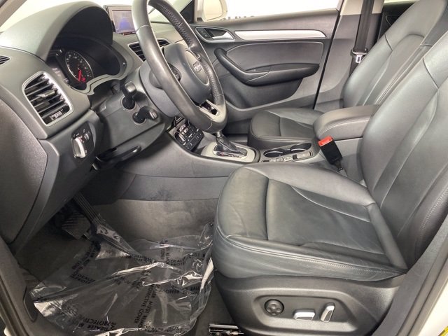 Pre-Owned 2017 Audi Q3