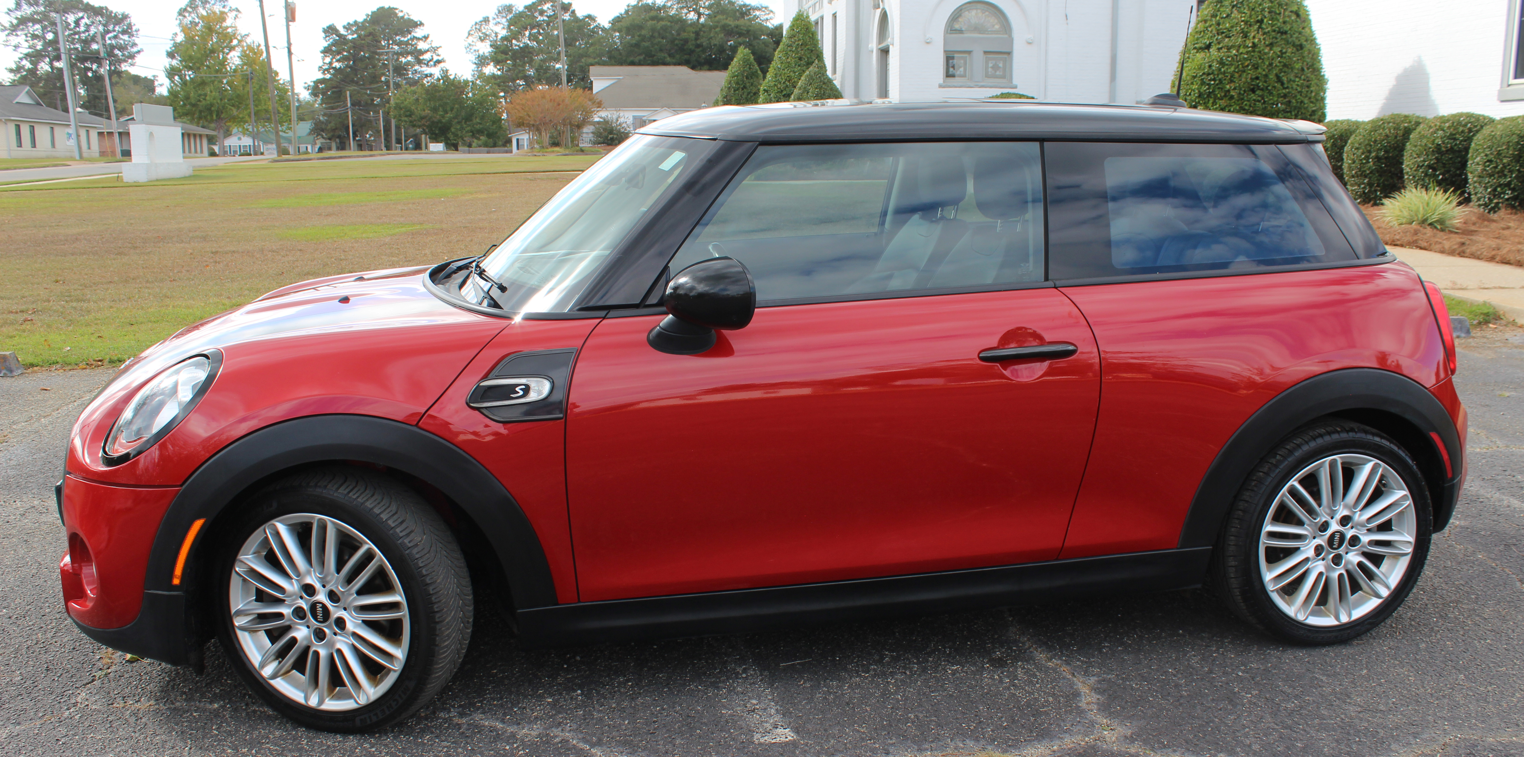 Used 2014 MINI Cooper S with VIN WMWXM7C5XET986014 for sale in Blakely, GA