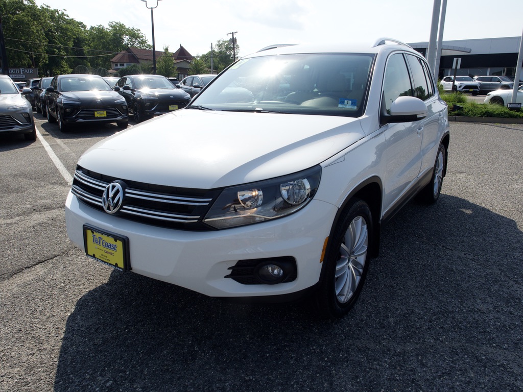 Used 2012 Volkswagen Tiguan SE with VIN WVGAV7AX7CW545894 for sale in Manasquan, NJ