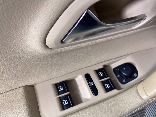 Pre-Owned 2014 Volkswagen CC