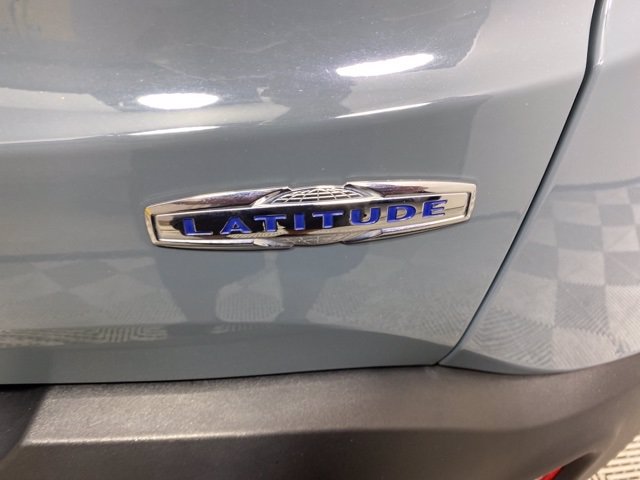 Pre-Owned 2017 Jeep Renegade