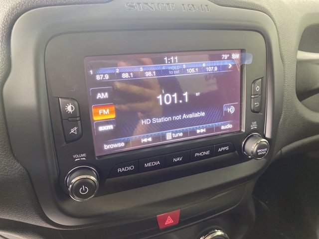 Pre-Owned 2017 Jeep Renegade